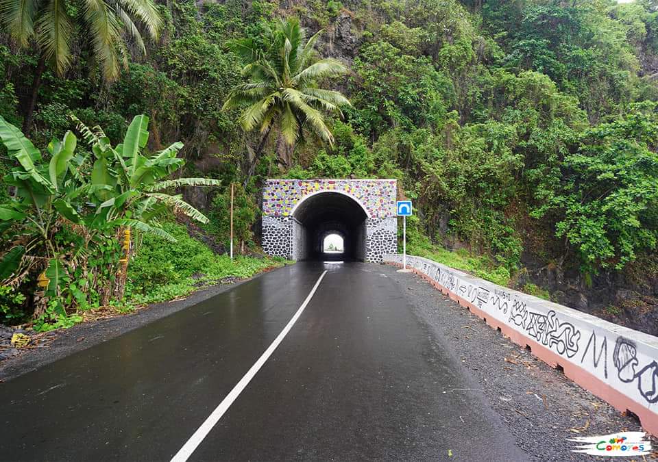 Le tunnel de Moya